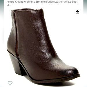 Arturo Chiang - Sprinkle Fudge Leather Ankle Boot